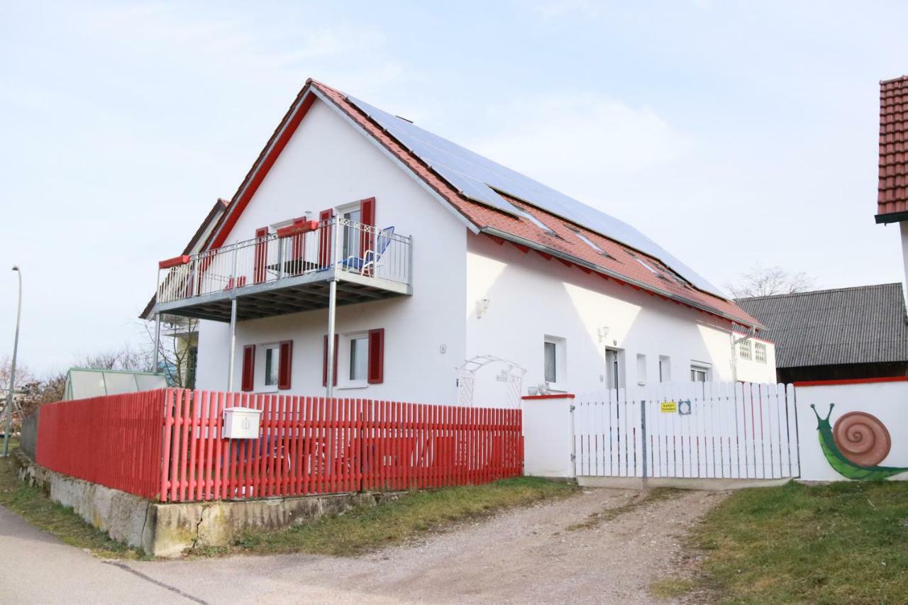 La Toskana Apartment Ihr Rueckzugsort Am Regen Zeitlarn Εξωτερικό φωτογραφία